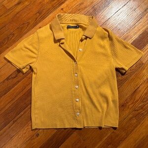Abercrombie & Fitch Yellow Ribbed Collared Button Up Tee M